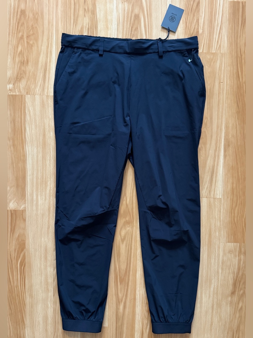NEW- G FORE G4 Compact Stretch Travel Jogger Pants- GMB000031- Men’s Large